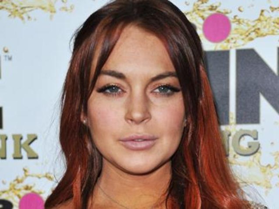 ShowBiz Minute: Lohan, Ja Rule, Obama