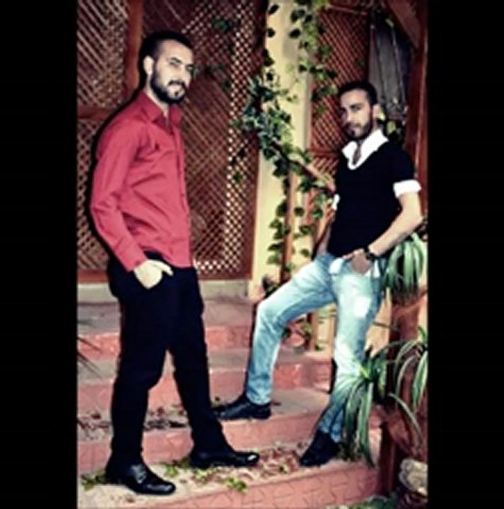 YAHYA AKYÜZ VE BERK ÖZCAN DÜET . . Çektiklerim Sendendir..