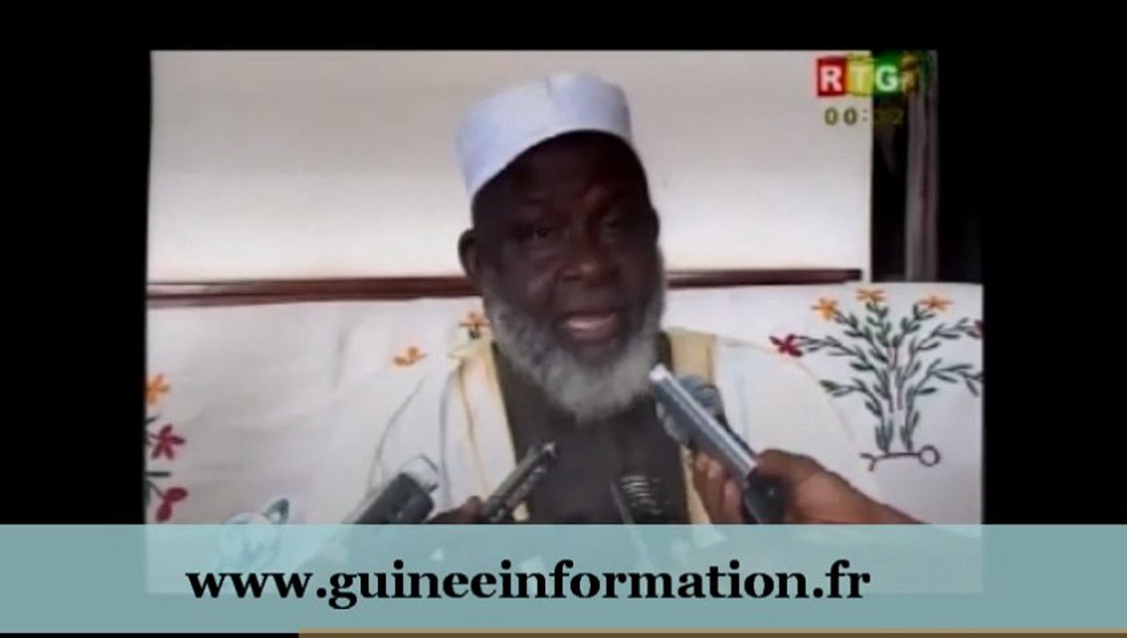 JT RTG DU 02.03.2012 Le gouverneur Resco Camara ferme de nouveau, le marché Madina, le dimanche 03.03.2013
