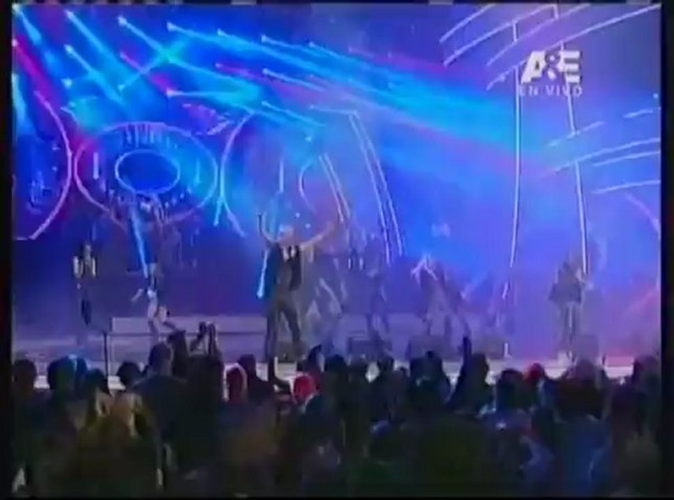 Algo me gusta de ti - Wisin y Yandel (FESTIVAL DE VIÑA 2013)