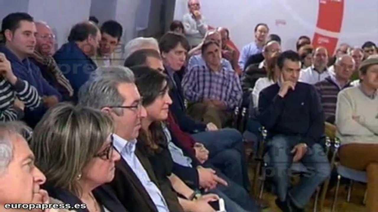 Rubalcaba: "Hay que buscarle un empleo a Montoro"