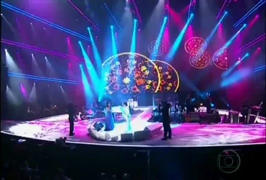 ROBERTO CARLOS ESPECIAL 25-12-2009 - PARTICIPAÇÃO DIRA PAES