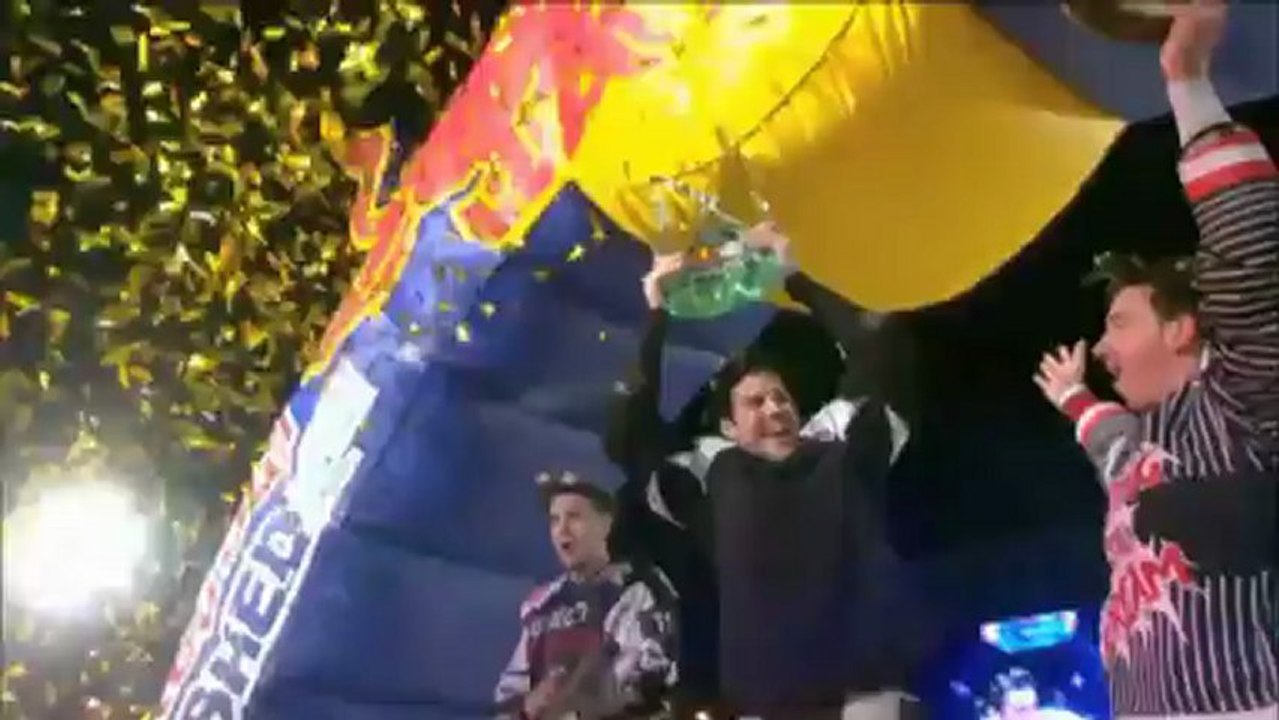 RB Crashed Ice: Naasz triumphiert bei Spektakel in Lausanne