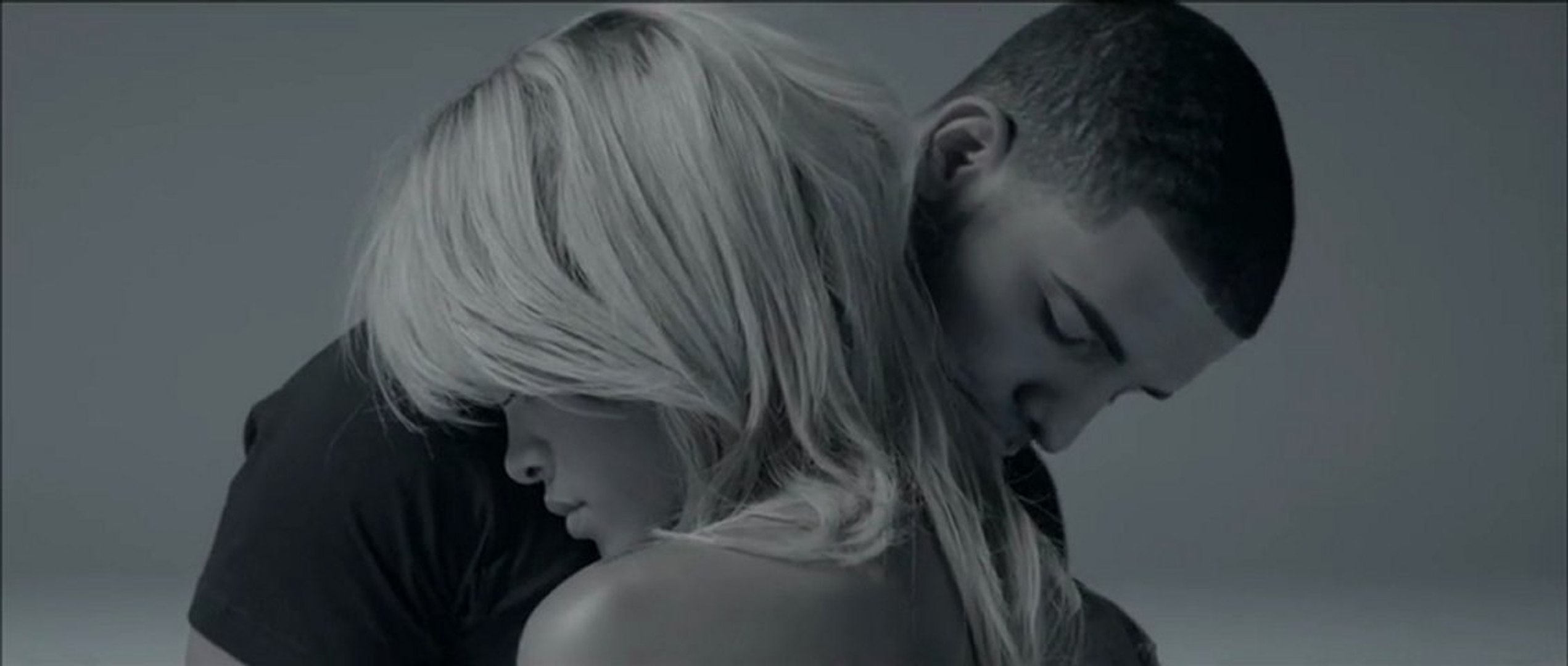 Drake Ft. Rihanna - Take Care - Vidéo Dailymotion