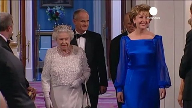 Isabel II, ingresada por gastroenteritis