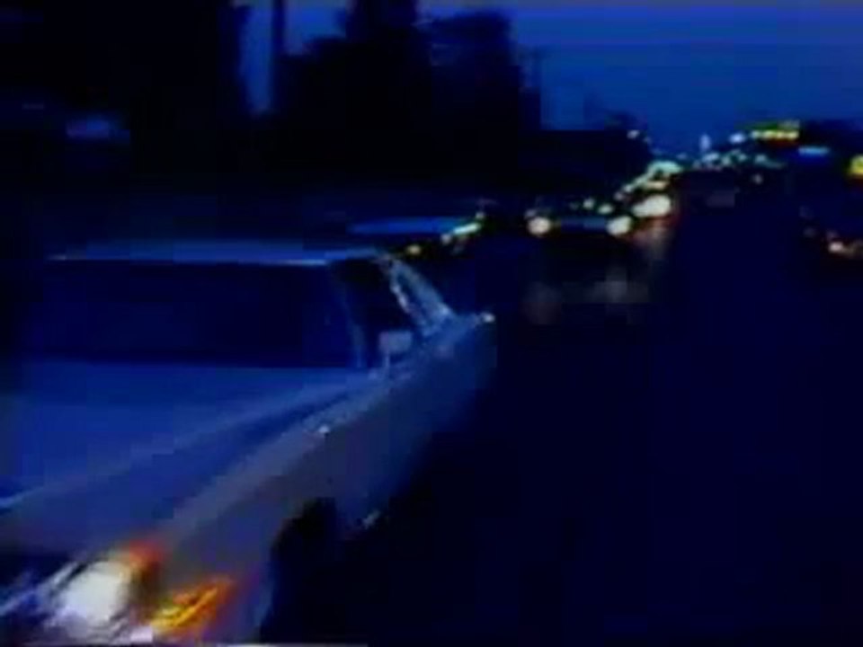 Elvis Death - Video at the Graceland Gates August 16  1977