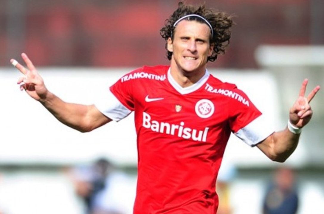 Un but venu d'ailleurs de l'inusable Diego Forlan !