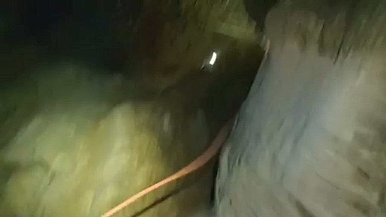 Traversée grotte claire 03 mars 2013 Alex (7)