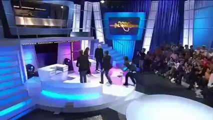 Stéphane Guillon se moque de Lionel Jospin, invité " surprise " de l'émission