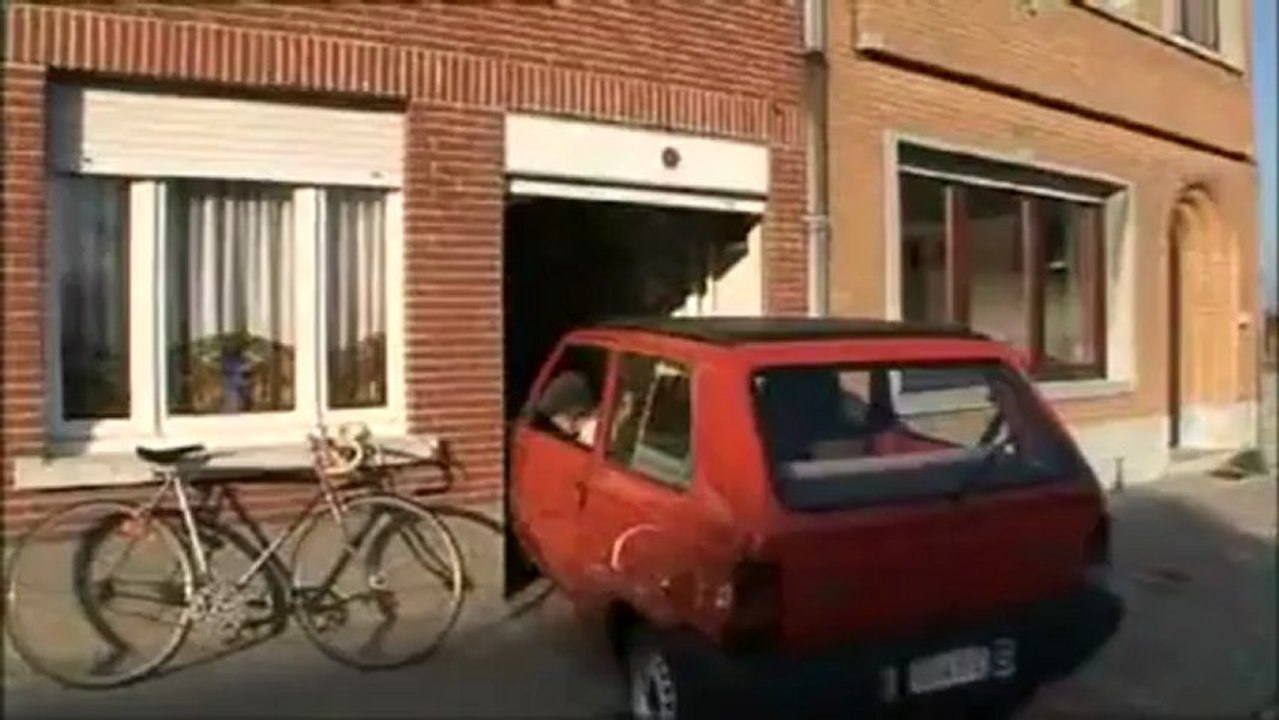 Le plus petit garage du monde