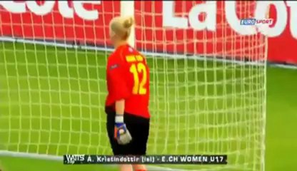 Elue pire gardienne du monde