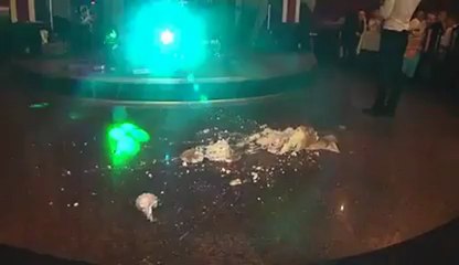 La solitude du porteur de gâteau