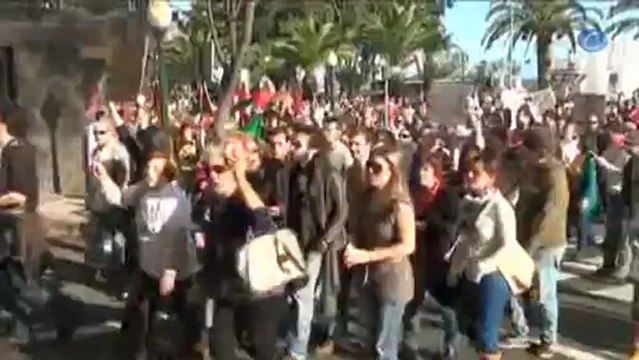La frustración por los recortes llena Portugal de protestas multitudinarias