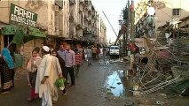 Pakistan: Karachi residents strike following latest bomb...