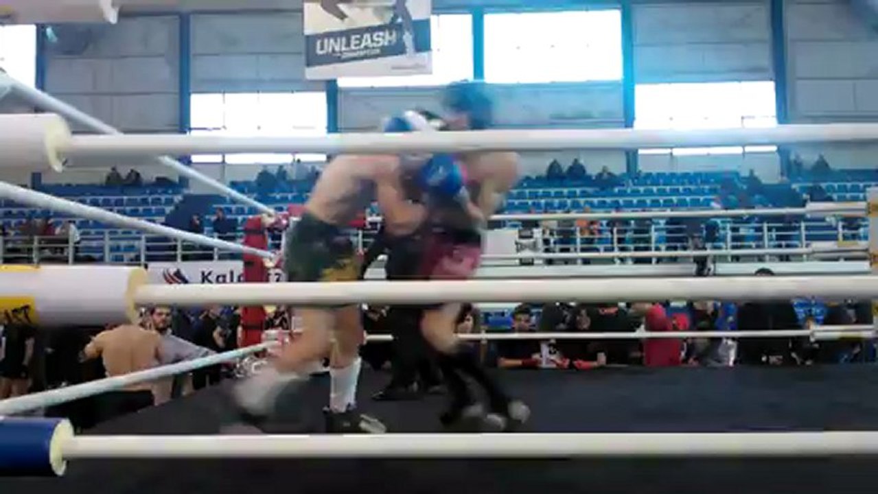 LOW KICKS 3rd ROUND