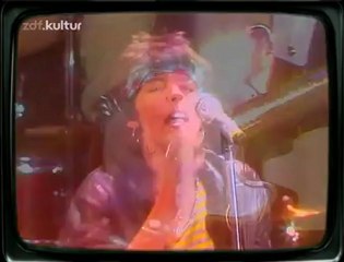 Nena " Skandalauftritt in der Hitparade" - Fragezeichen (verhagelt die Tonlage)