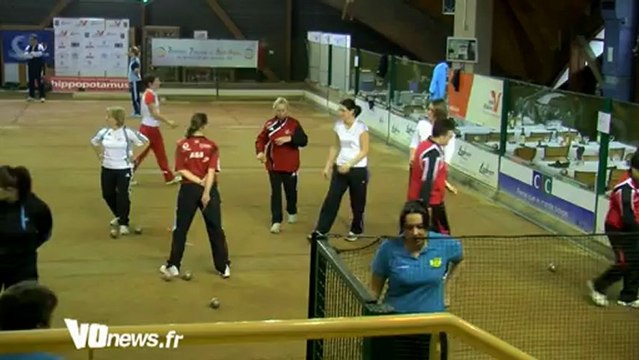 Le super 16, le rendez-vous des meilleures joueuses de sport boules