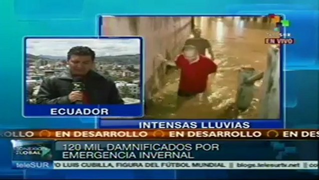 Miles de damnificados por las lluvias en Ecuador