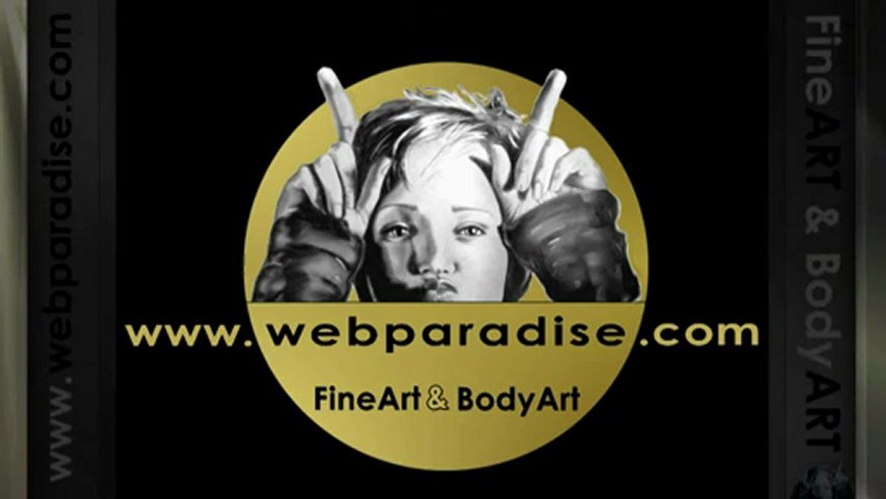 Liliwashere-audrey-hepburn-portrait-dumbsky