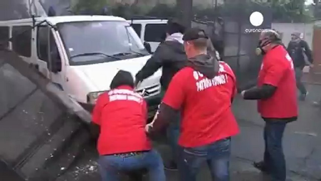 French workers clash with police over Goodyear tyre...