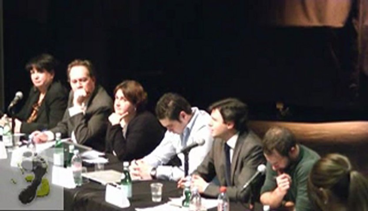 Conférence sur l'emploi des jeunes diplômés de banlieue 2/5