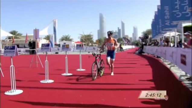 Alistair Brownlee wins Abu Dhabi triathlon