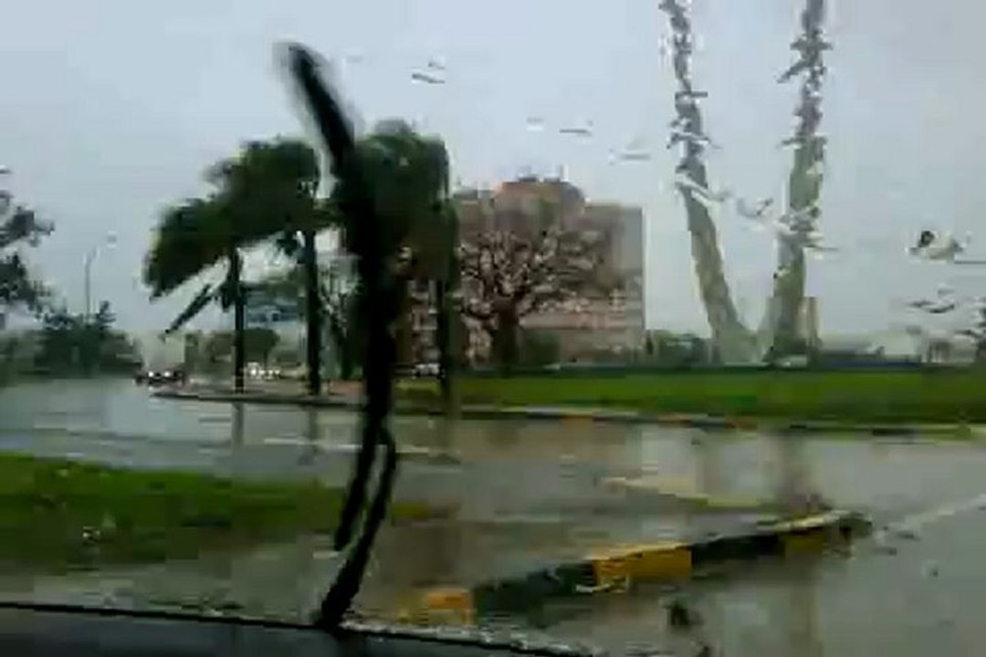 TEMPORAL EN MONTEVIDEO -20120919-1424
