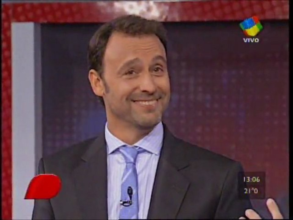 Adrián Pallares se sumó a Intrusos