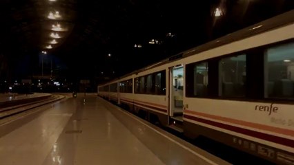 Observant l'Estació de França amb FULL HD