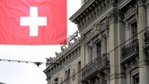 Volksentscheid: Schweiz lehnt exzessive Vorstandsgehälter ab