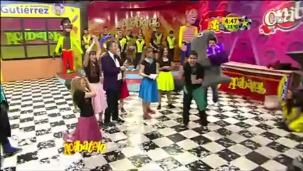 El Delfín le pega a Said