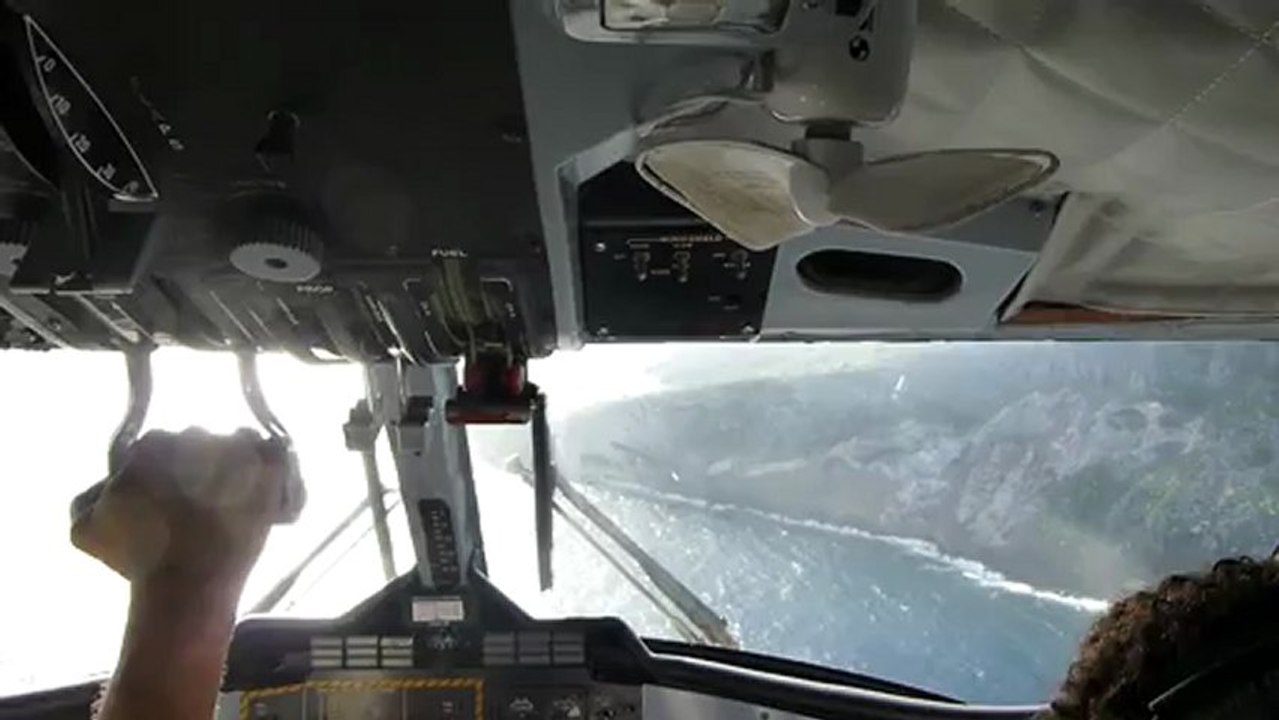 Landing in Saba airport, runway of 400 meters.