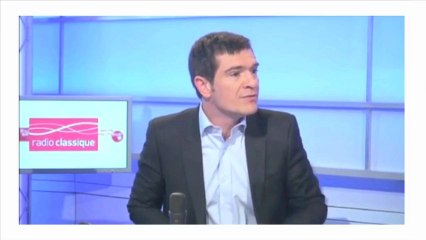 Apparu : "Une cour de récré serait mieux tenue que le gouvernement"