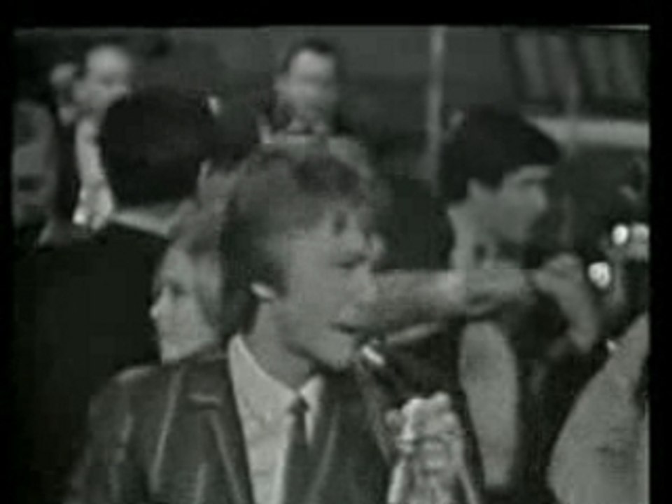 je tiens un tigre par la queue