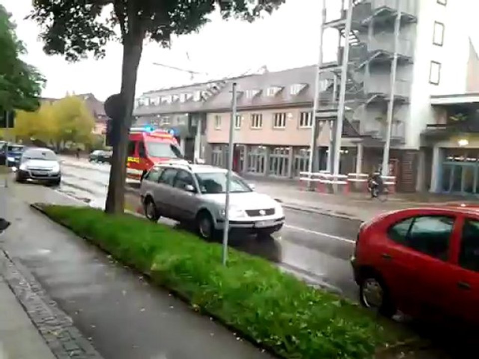 ELW 1 freiwillige Feuerwehr Tübingen Abteilung Stadtmitte Brennende Friteuse
