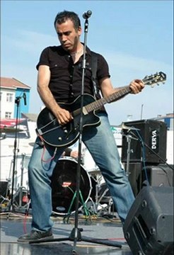 Haluk Levent - Sevenler Ağlarmış