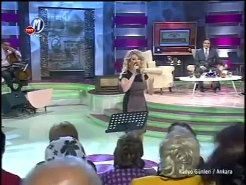 Hilal Yüzer - Çıksam Şu Dağların Yücelerine