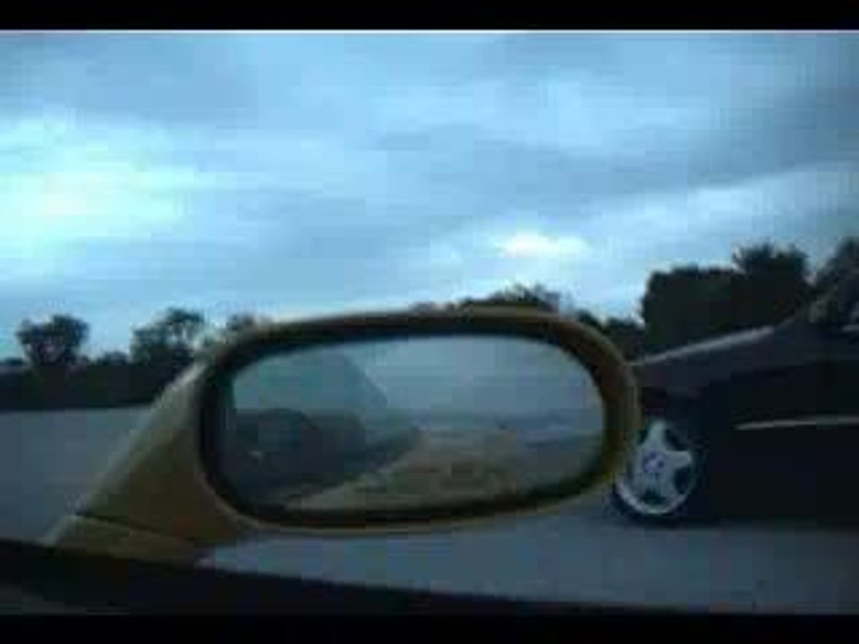 Corvette C5 2000 vs Mercedes S500