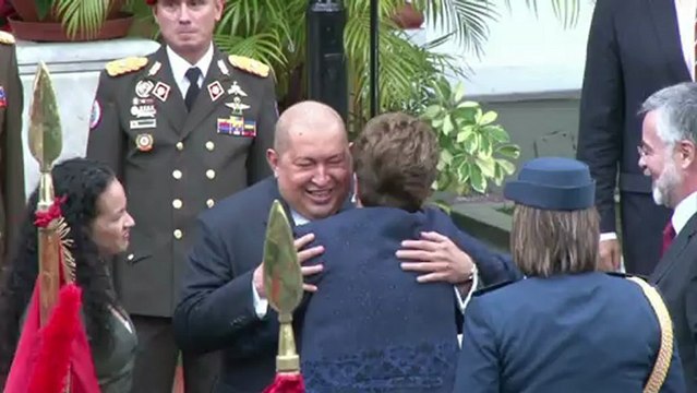 Líderes de vários países lamentam morte de Chávez