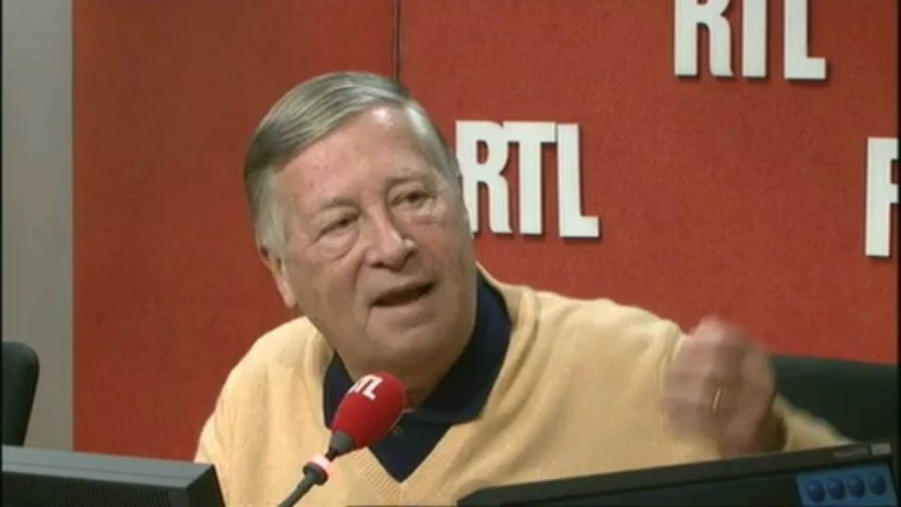 Le gouvernement face à son opposition de gauche