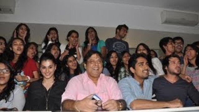 Chashme Baddoor Team @ Mithibai College | Tapsee Pannu, Siddharth, Divyendu Sharma