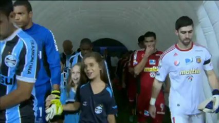 Ko Caracas, Ze Roberto trascina il Gremio