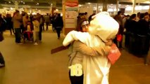 Défi 20 Free Hugs à Japan Expo Sud 2013