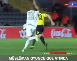 Müslüman oyuncu gol atınca stadı boşalttılar