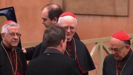 Cardinals arrive for pre-conclave talks
