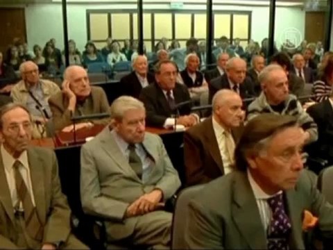 В Аргентине судят экс-диктаторов