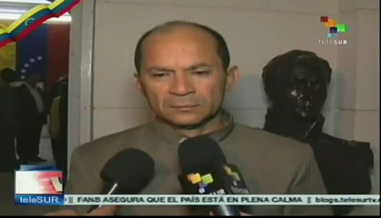 El embajador de Venezuela en Cuba da pésame a su pueblo