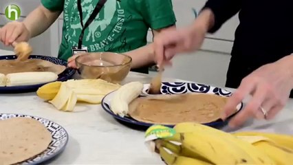 How to make banana-dog bites