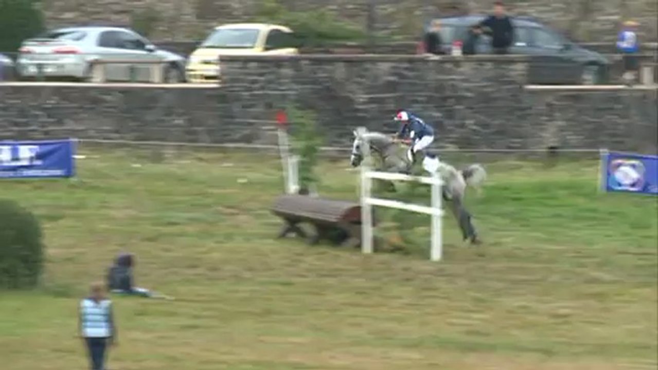 Upsilon Pompadour 4ans 12.09.12 CROSS