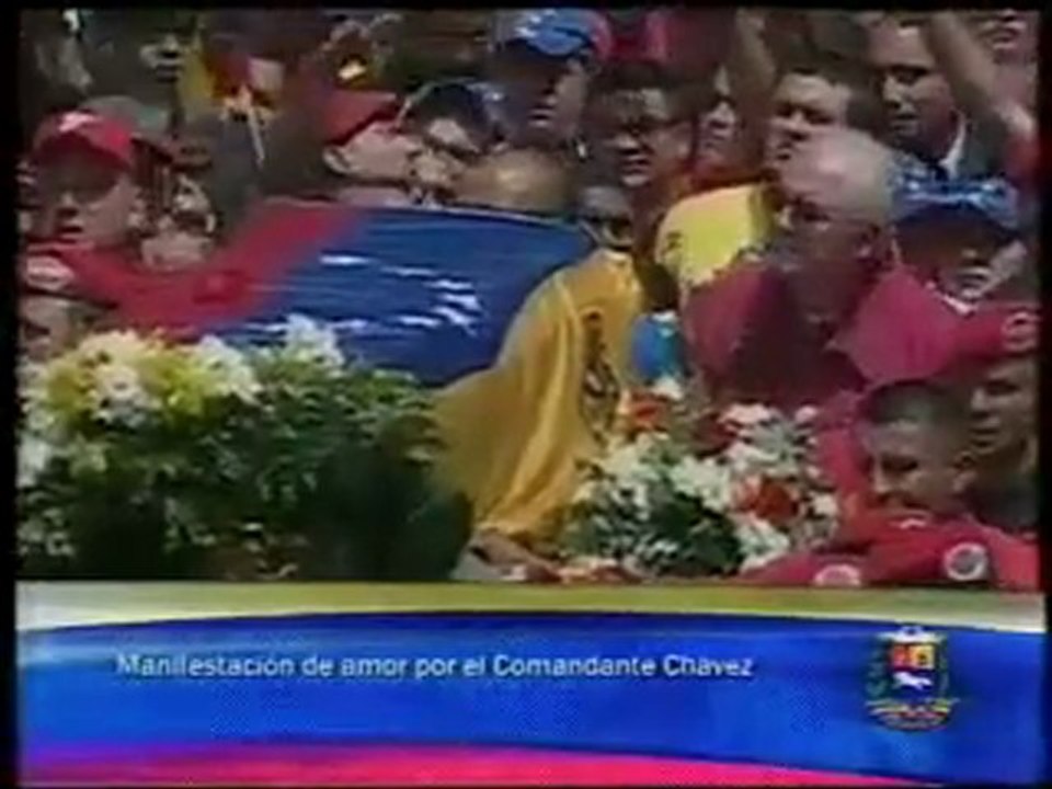 Pueblo acompaña al Presidente Chávez
